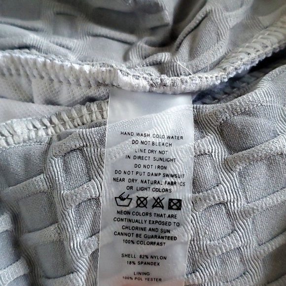 Gray Butt Lifting High Waist Shorts With Drawstrig - Picture 4 of 7